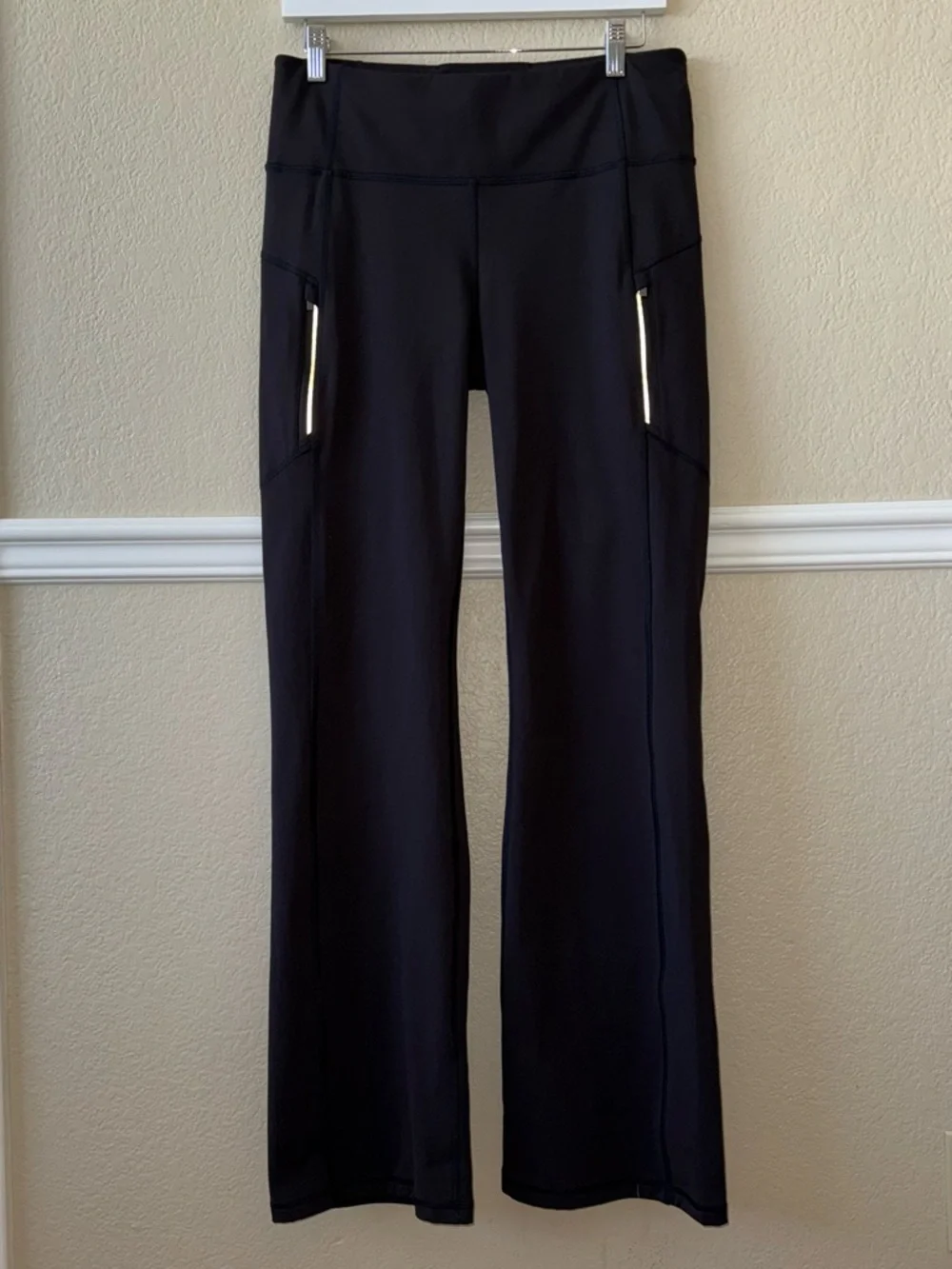 Athleta Fleece Lined Rainier Bootcut Pants Black Size Large Tall - Picture 14 of 16
